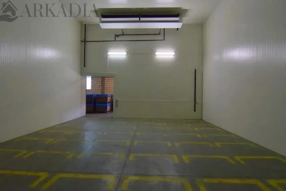 Na sprzedaż magazyn/chłodnia 1025 m2 w Topolanach gm Michałowo W cenie dom z działką za 1743000 — zdjęcie 5